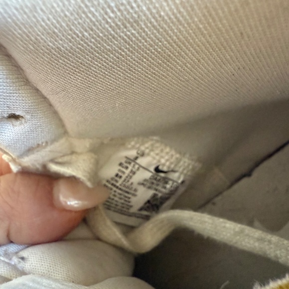 Nike blazers - Size 8 - Picture 6 of 7